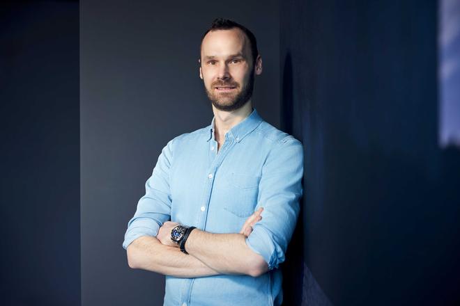 TOBIAS HAUPT